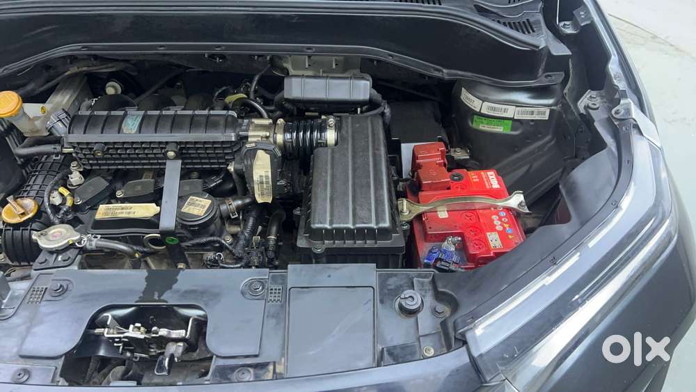 Tata Punch 1.2 Revotron Creative Amt Dual Tone, 2023, Petrol
