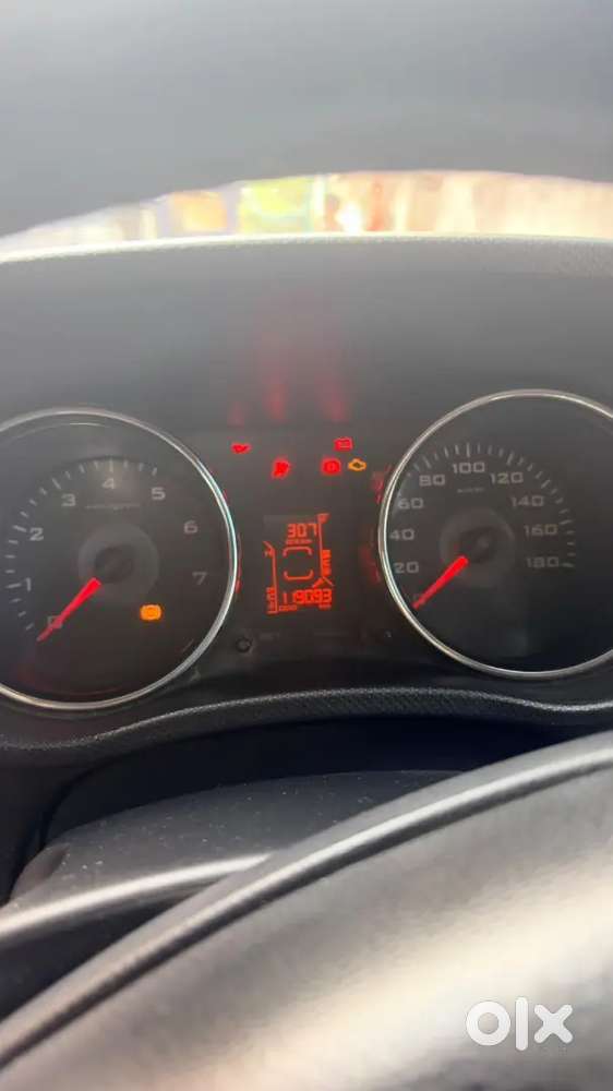 Mahindra Tuv 300 2016 Manual Diesel