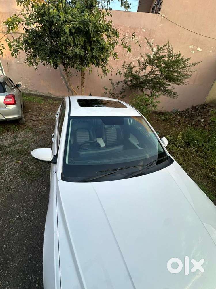 Hyundai Verna 2023 Petrol 78000 Km Driven