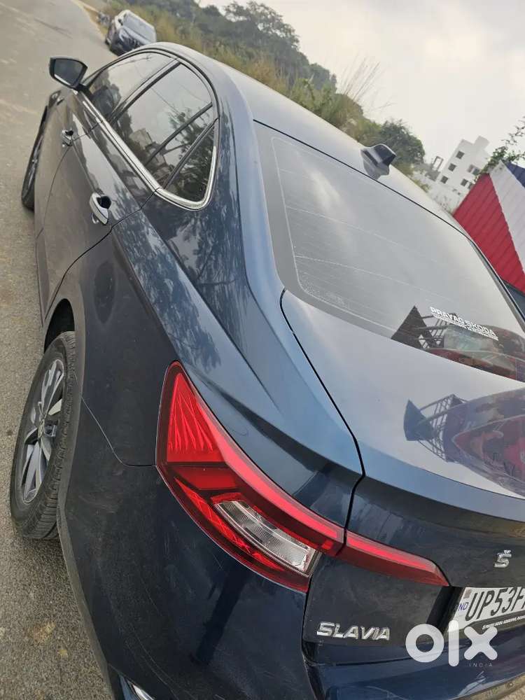 Skoda Slavia 2025 Petrol 23500 Km Driven