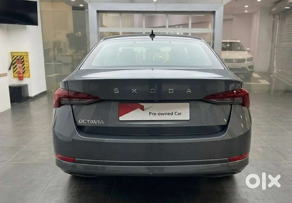 Skoda Octavia 2.0 L K Tsi At, 2022, Petrol