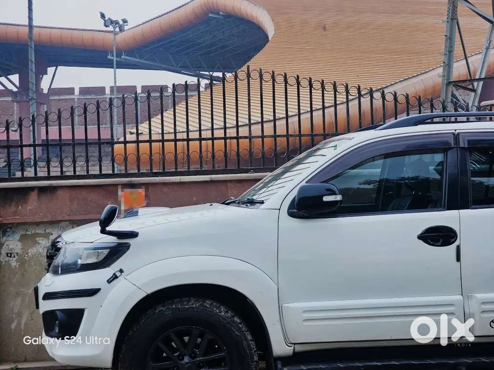 Toyota Fortuner 3.0 2013