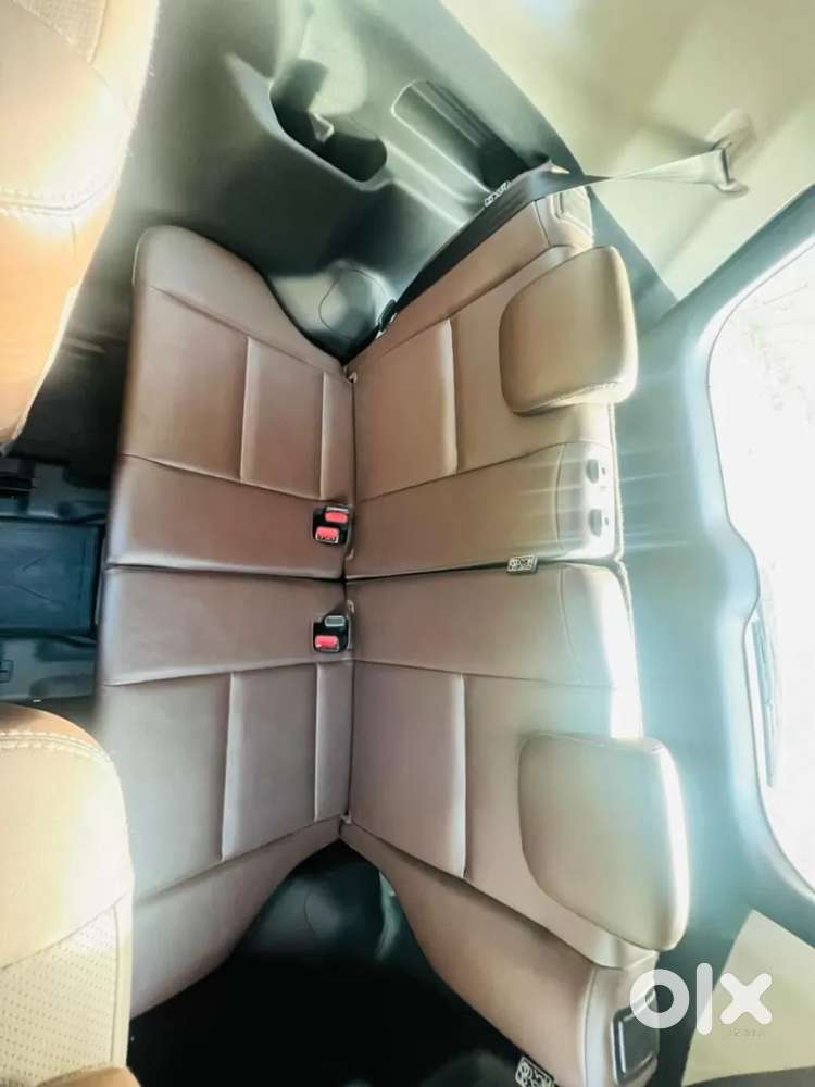 Toyota Innova Hycross 2.0 Zx Hybrid 7 Str, 2025, Petrol