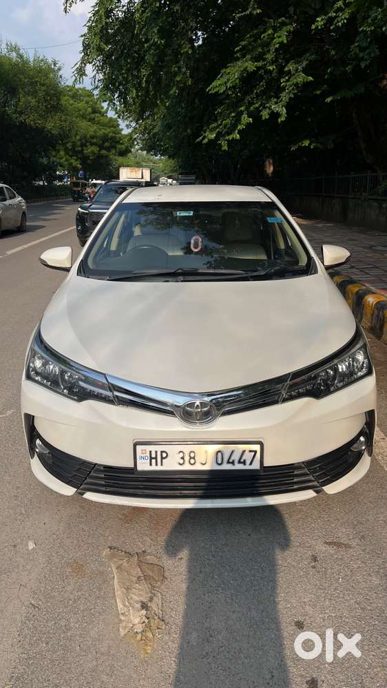 Toyota Corolla Altis 2018 Petrol Well Maintained