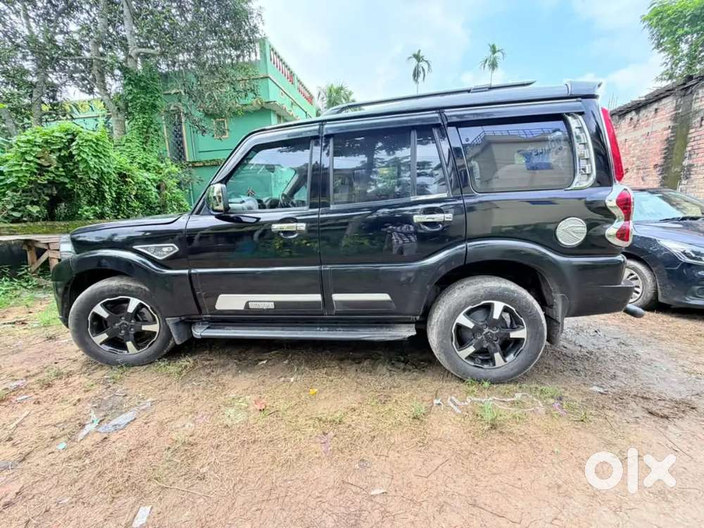Mahindra Scorpio Classic 2025
