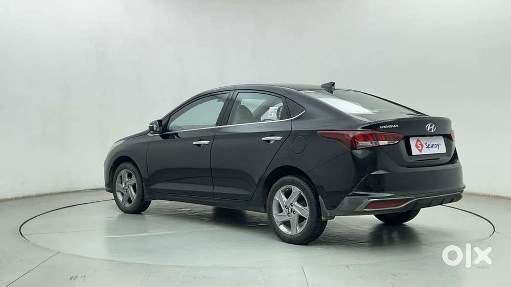 Hyundai Verna 1.5 Mpi Mt Sx (o), 2022, Petrol