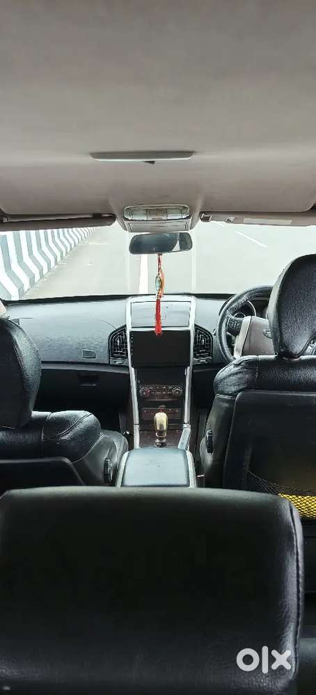 Mahindra Xuv500 Diesel 2012 With 113000 Km Driven