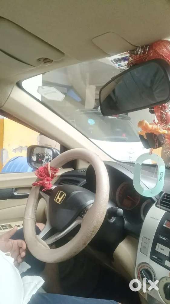 Honda City Zx Petrol 2010
