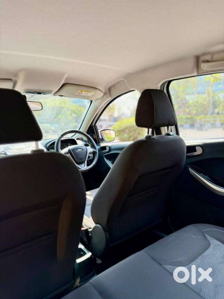 Ford Figo, 2016, Petrol