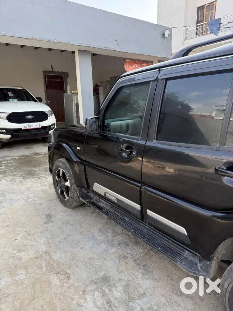 Mahindra Scorpio Classic 2024 Diesel Manual