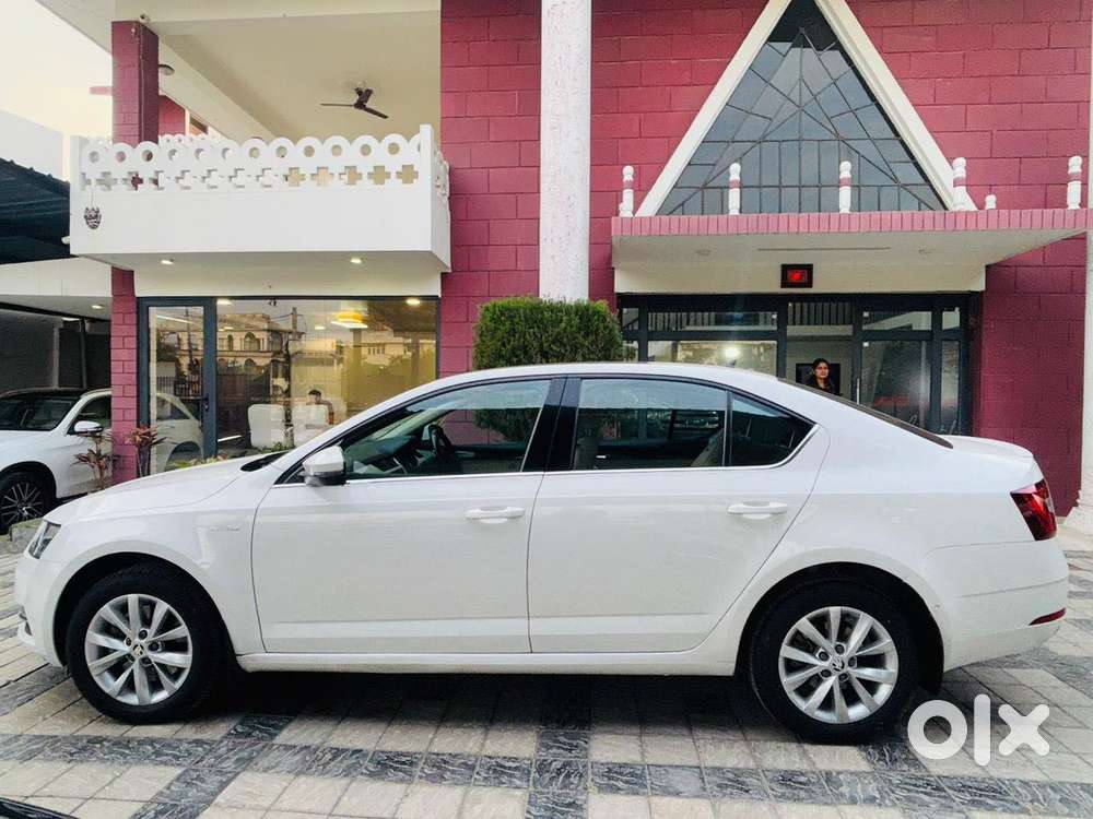 Skoda Octavia 1.8 Tsi At L K, 2018, Petrol