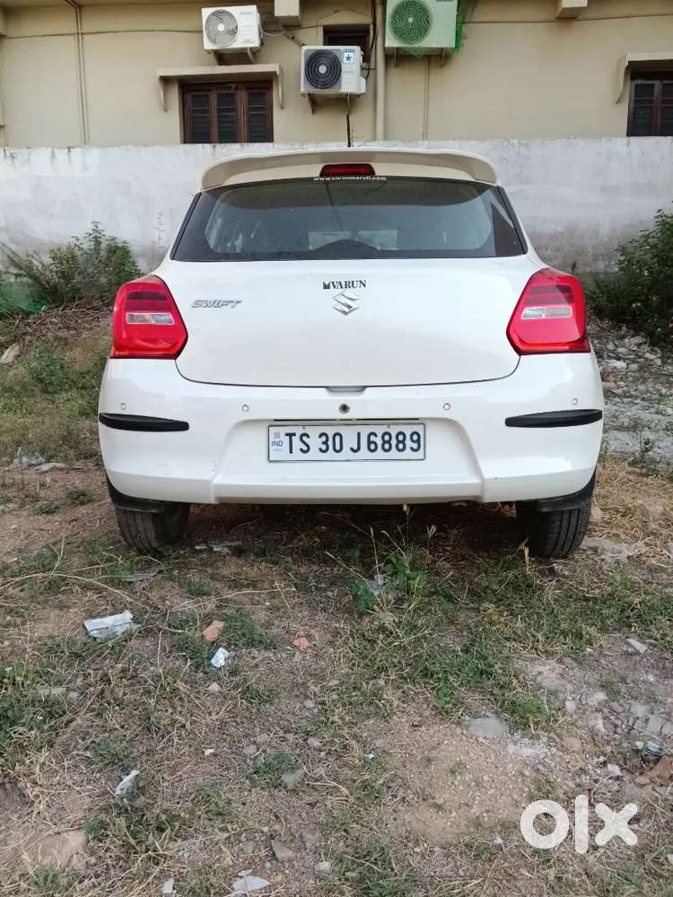 White Colour Car  No Damage Number Plate-ts30j6889