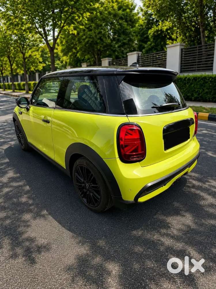 Mini Cooper 2023 Petrol Well Maintained