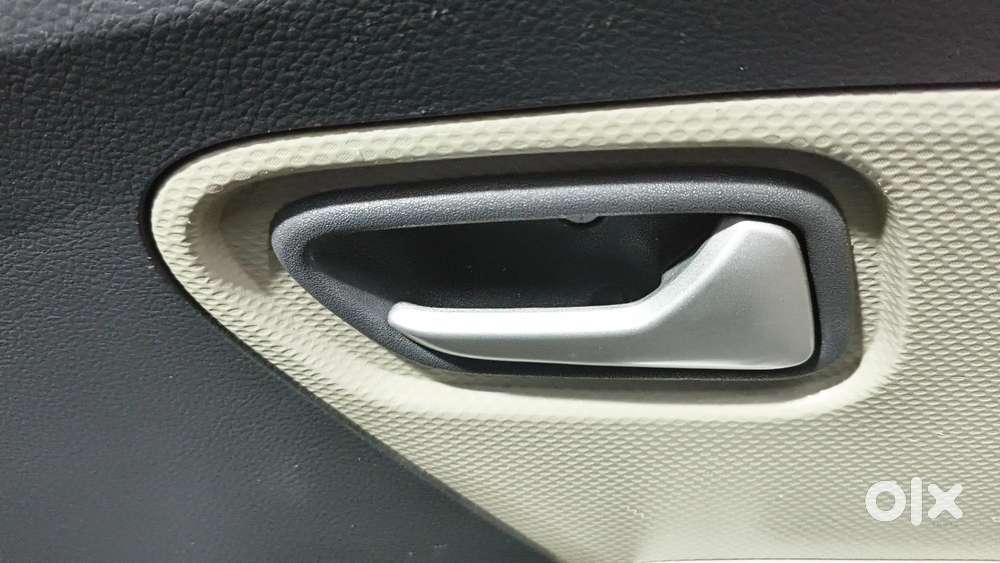 Maruti Suzuki Alto K10 1.0 Vxi (o) Amt, 2017, Petrol