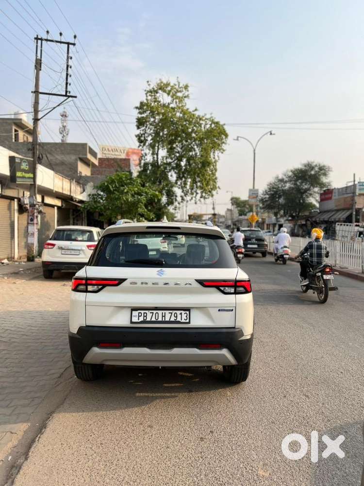 Brezza Zxi Petrol 2022 65000 Km Run All Original 1st Owner