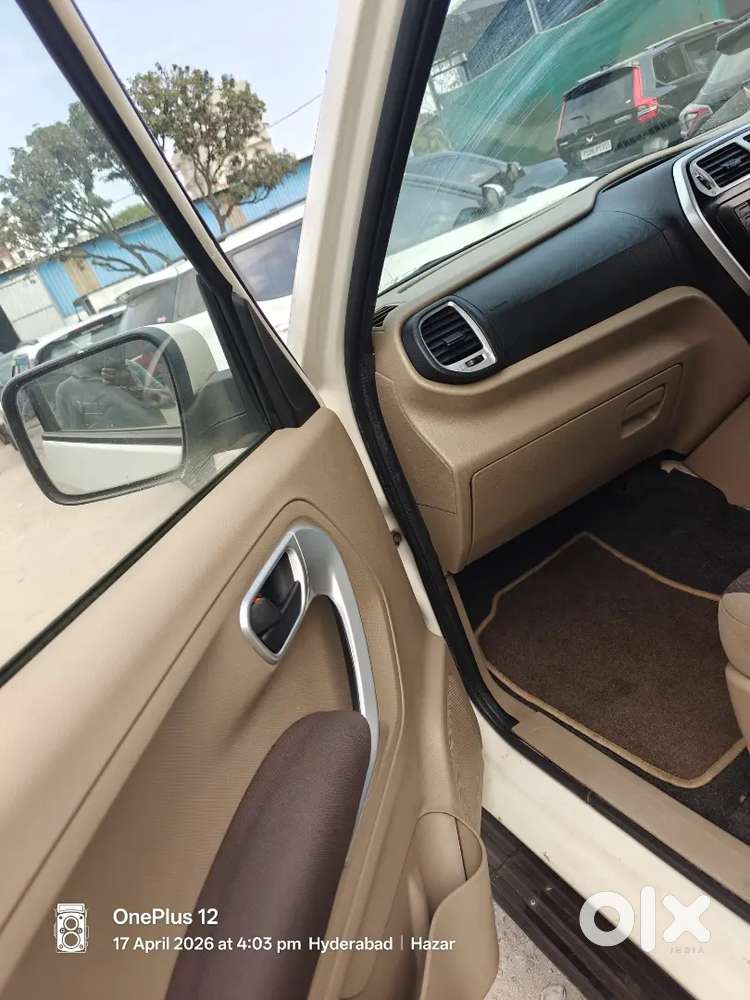 Mahindra Tuv 300 2018 Diesel 83010 Km Driven