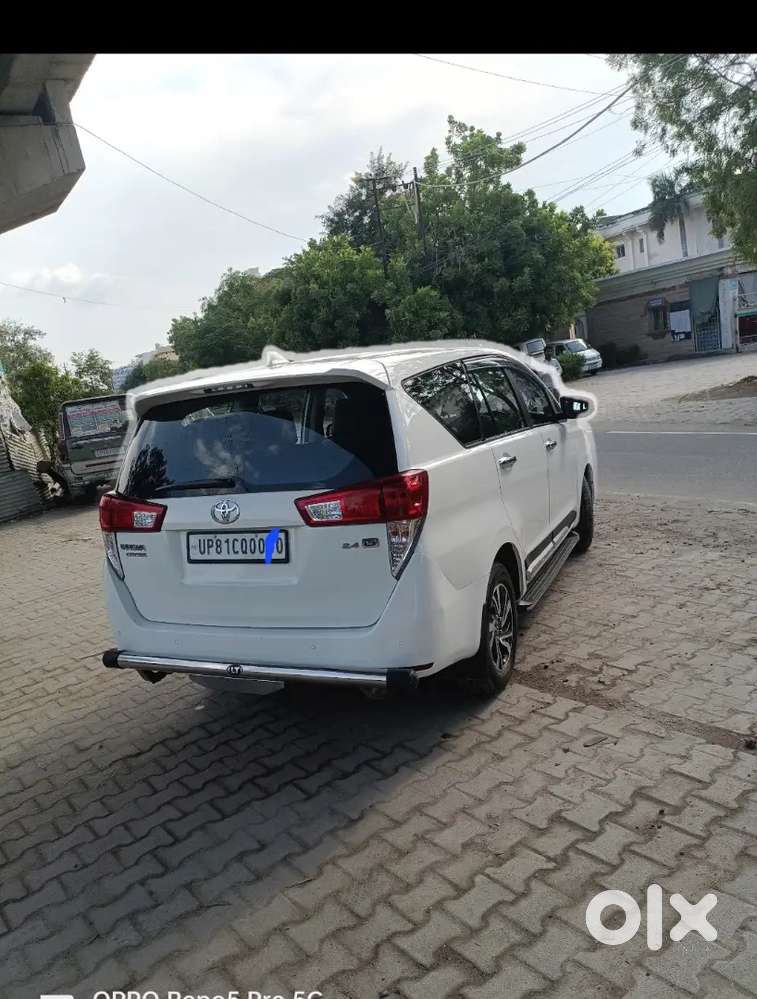 Toyota Innova Crysta 2.4 Mt 2021