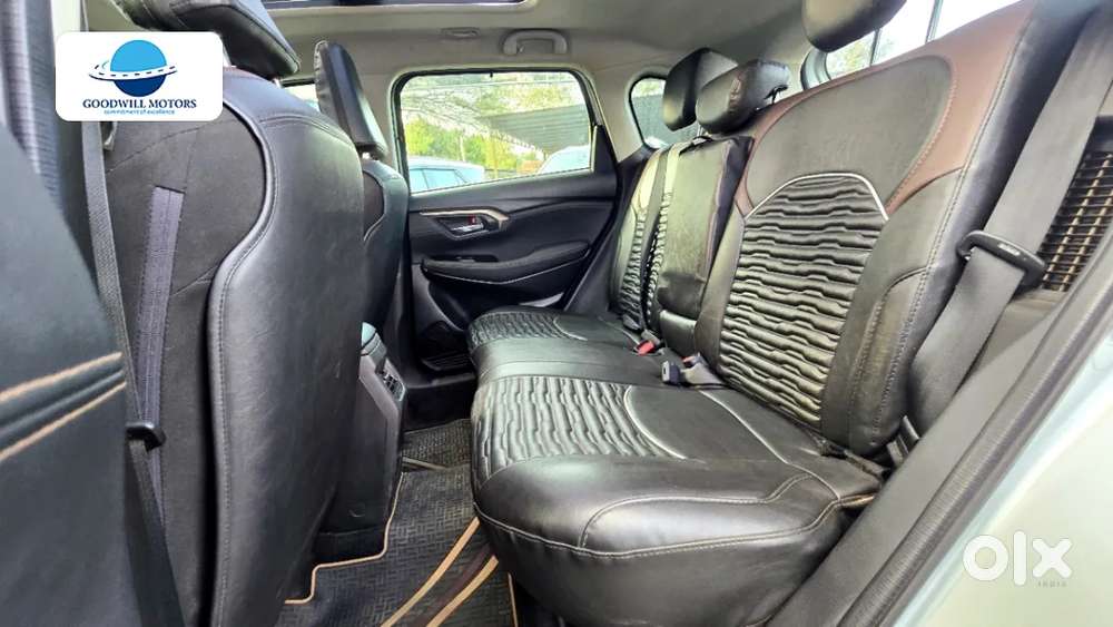 Maruti Suzuki Grand Vitara, 2022, Petrol
