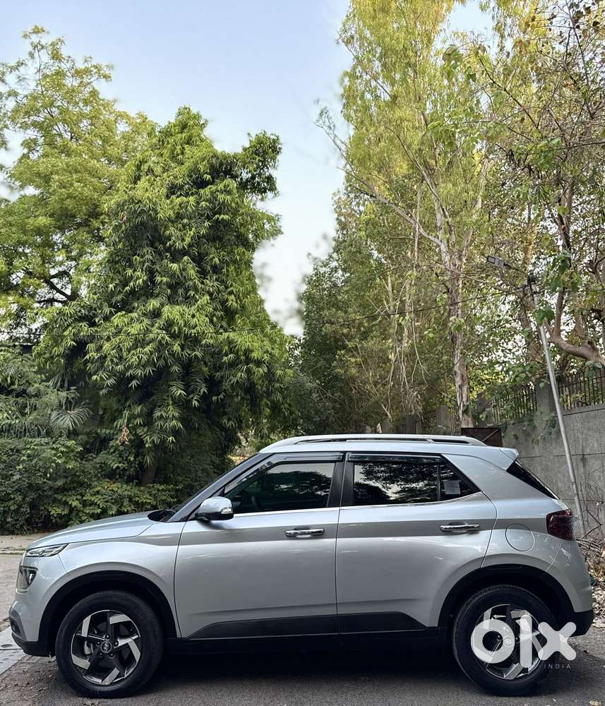 Hyundai Venue 1.0 Sx (o) Turbo Dct, 2019, Petrol