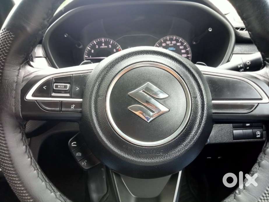 Maruti Suzuki Brezza 1.5 Vxi At Smart Hybrid, 2023, Petrol