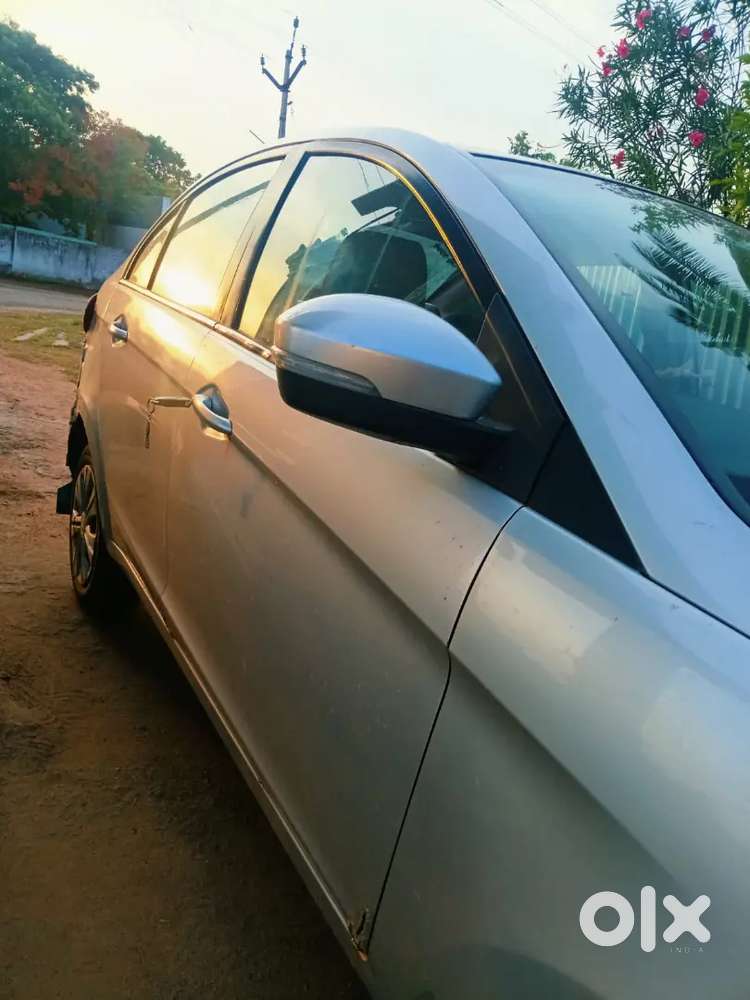 Tata Zest 1.3 Quadrajet 2016