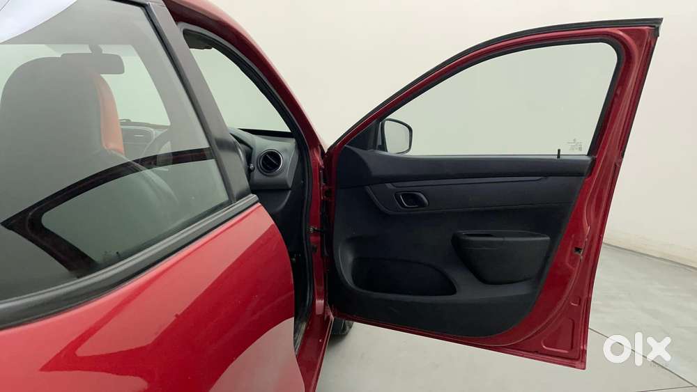 Renault Kwid 1.0 Rxt Amt, 2017, Petrol