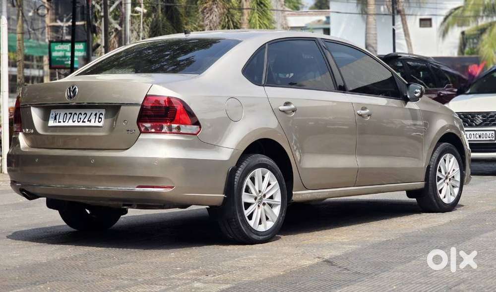 Volkswagen Vento 1.2 Tsi Highline At, 2016, Petrol
