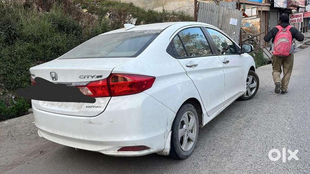 Company Serviced Sunroof Model City With Brand New Tyres.