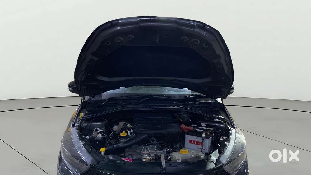 Tata Tiago 1.2 Revotron Xta, 2024, Petrol