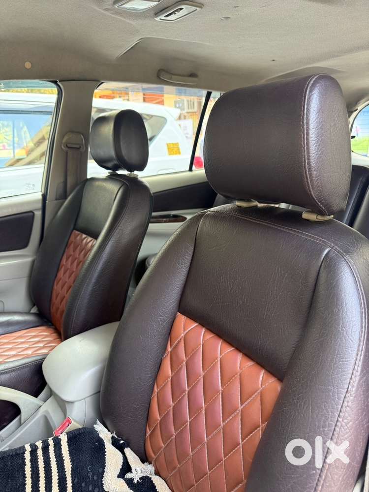Toyota Innova 2012 Diesel Well Maintained