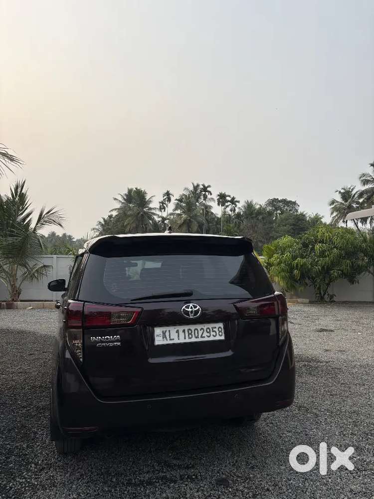 Toyota Innova Crysta 2019 Diesel Well Maintained