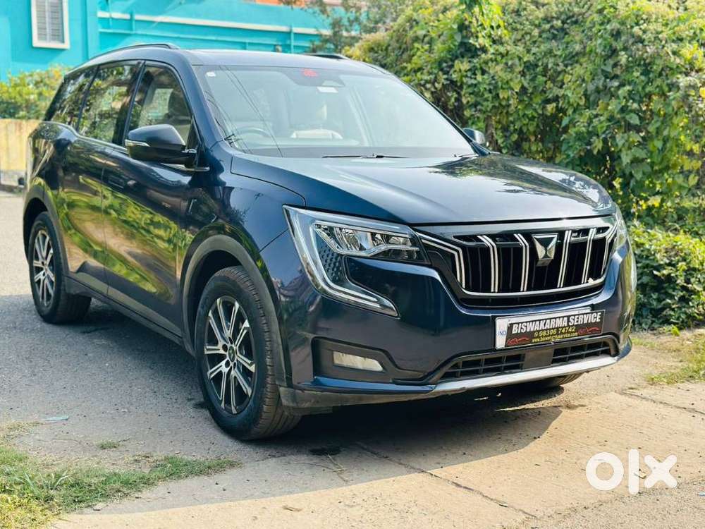 Mahindra Xuv700 2.0 Ax 7 Petrol Mt Str, 2022, Petrol