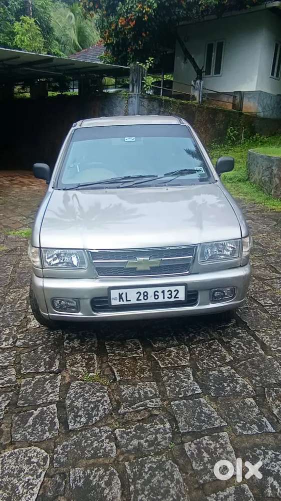 Chevrolet Tavera Neo 2009
