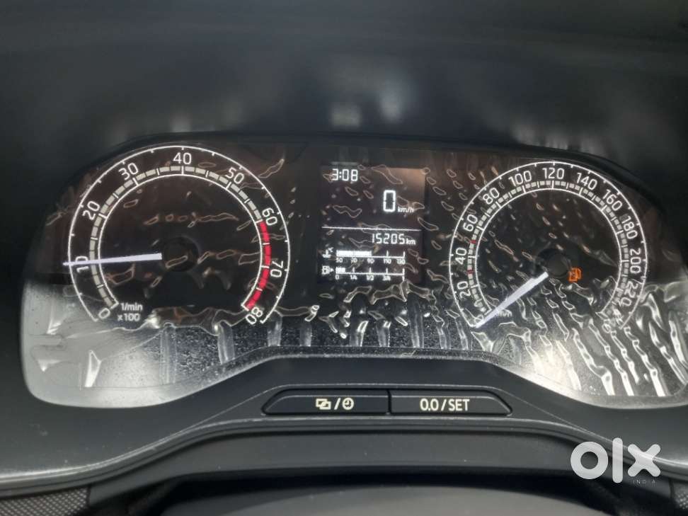 Skoda Kushaq 1.0 Tsi Active, 2022, Petrol