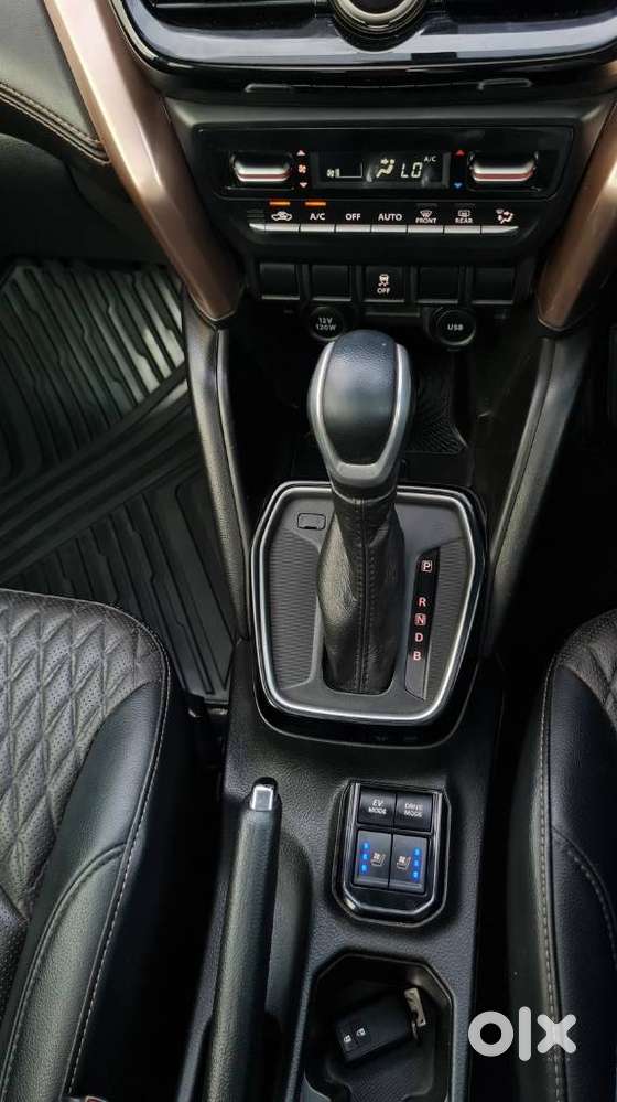 Maruti Suzuki Grand Vitara 1.5 Alpha Plus Intelligent Hybrid Ecvt, 2..