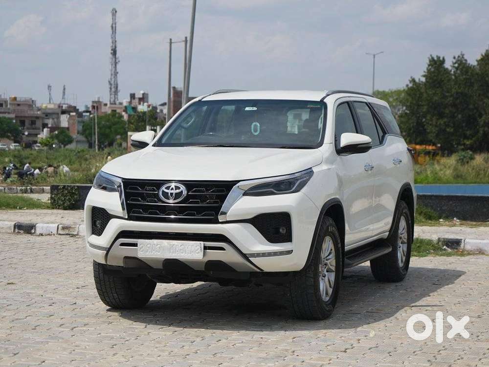 Toyota Fortuner 4x2 At 2.8 Diesel, 2021, Diesel