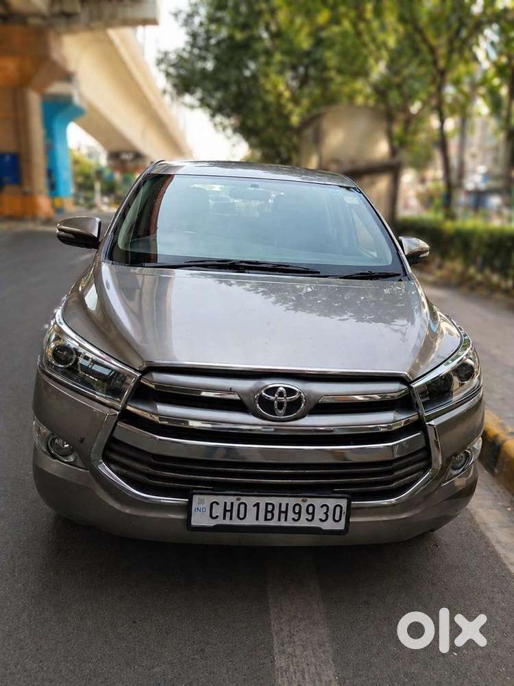 2016 Toyota Innova Crysta 2.4 V Diesel 1st Ownerexcellent Condition