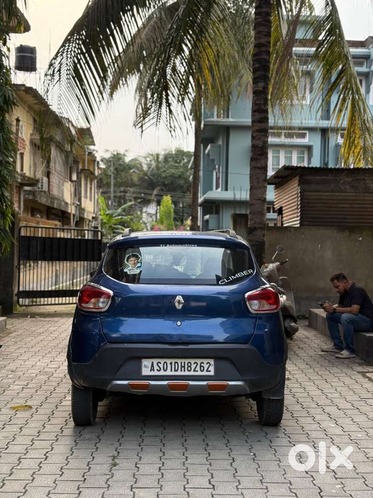 Kwid Rxt 1.0 Easy-r Climber For Sale