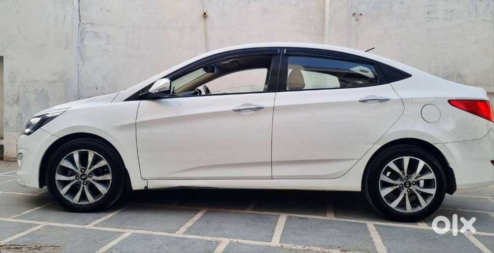 Hyundai Verna Crdi 1.6 Sx, 2015, Diesel