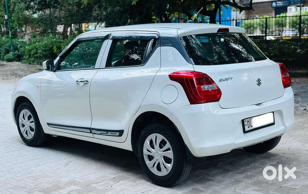 Maruti Suzuki Swift Lxi, 2018, Cng & Hybrids