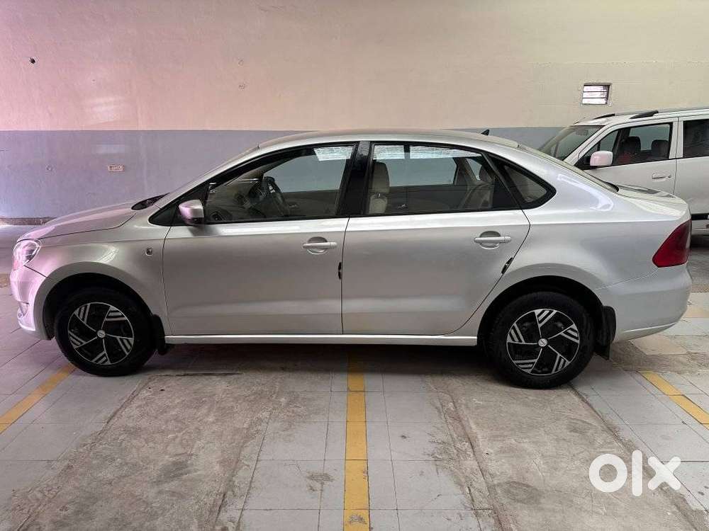 Skoda Rapid Tsi Active 1.0 Mt, 2013, Diesel