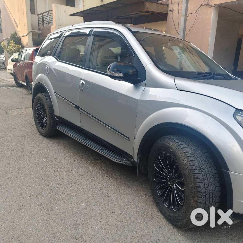 Selling Xuv 500 Automatic With Impeccable Condition
