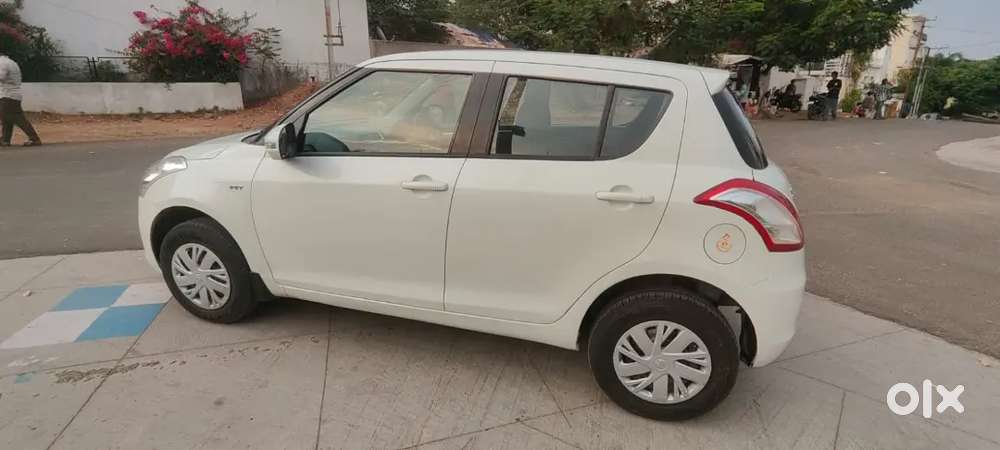 Swift Vxi 2016 Model.petrol