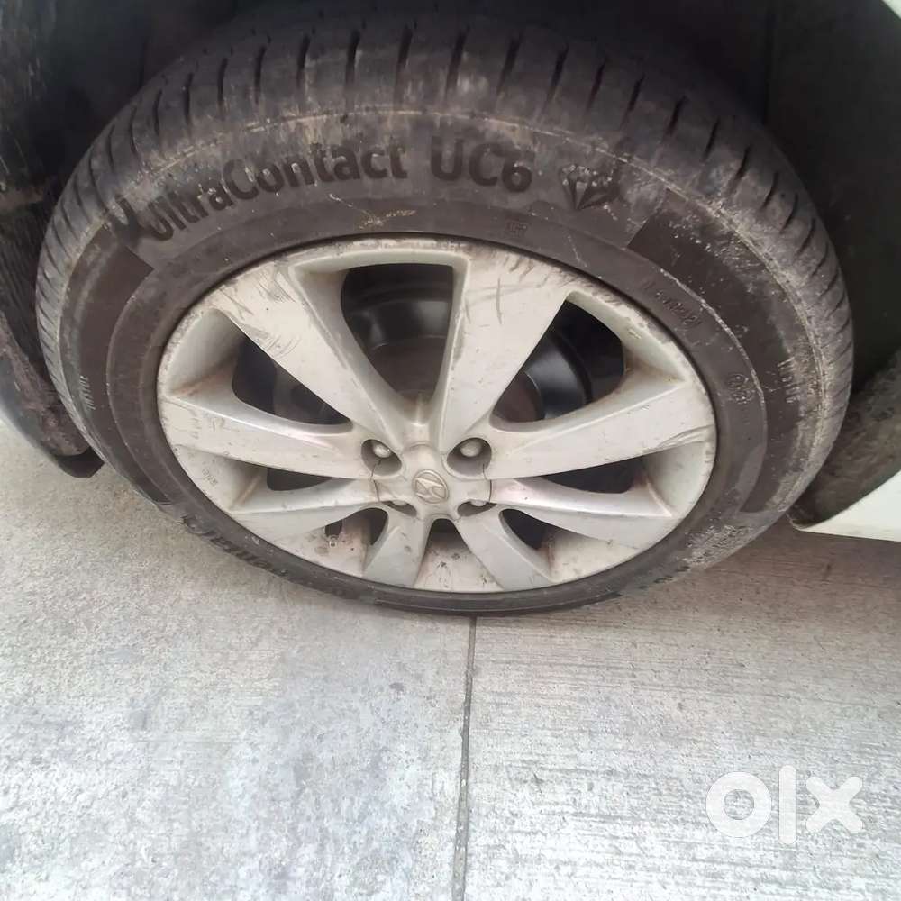Hyundai Fluidic Verna 2012