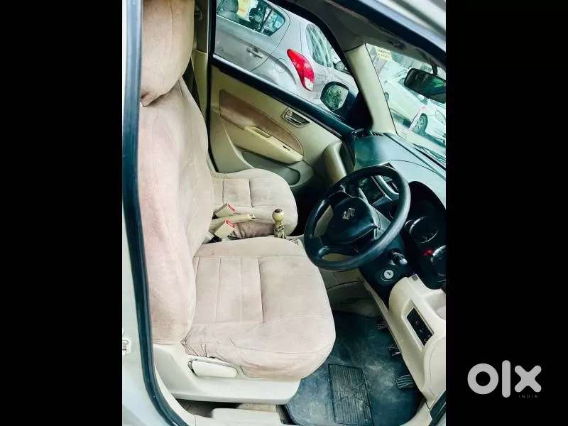 Maruti Suzuki Swift Dzire Vdi, 2015, Diesel