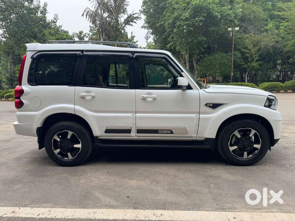 Mahindra Scorpio S11 Mt 7s, 2024, Diesel