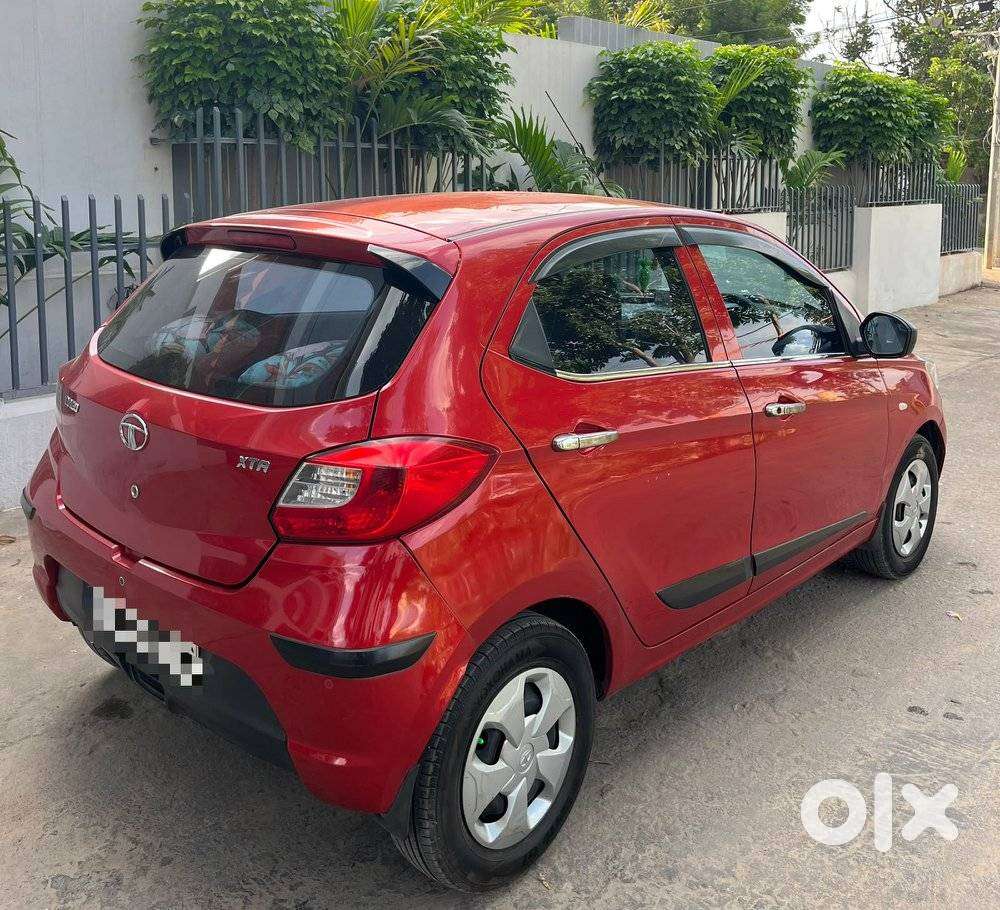 Tata Tiago 1.2 Revotron Xta, 2018, Petrol