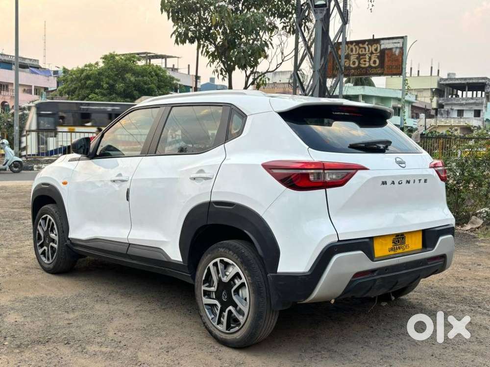 Nissan Magnite 1.0 Xe, 2022, Petrol