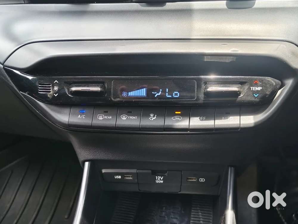 Hyundai I20 Asta (o) 1.2 Mt, 2022, Petrol