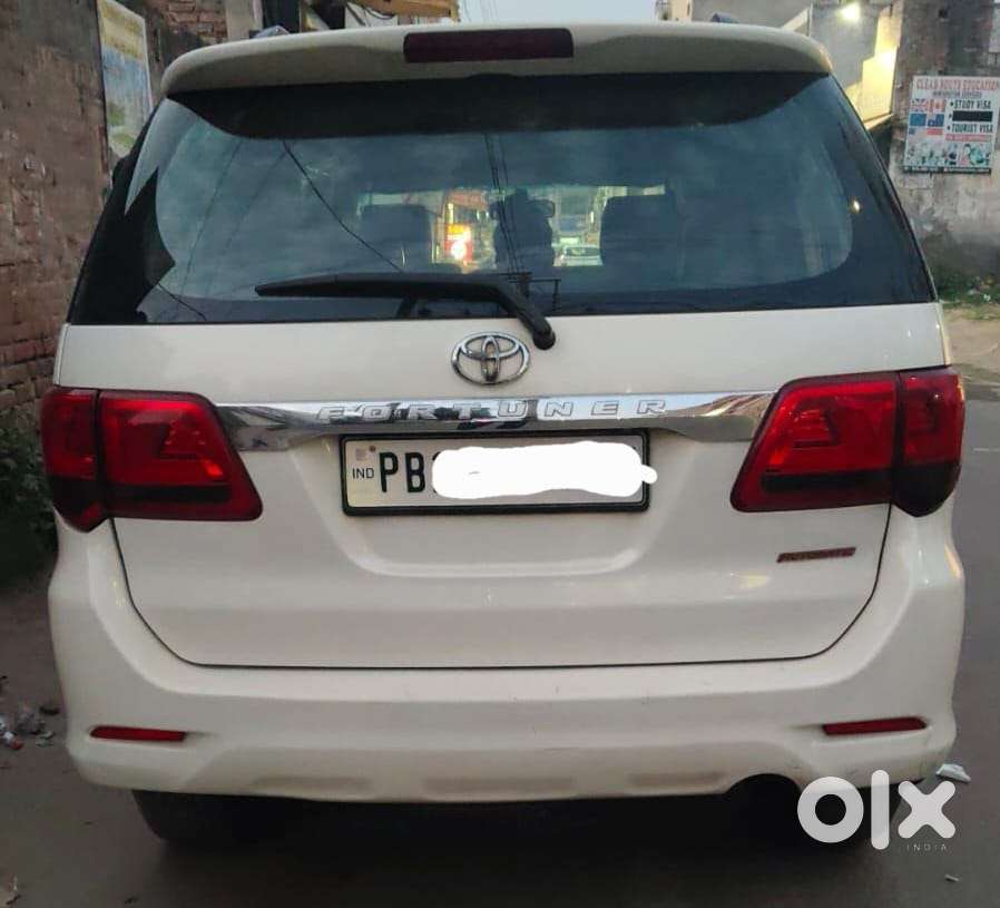 Toyota Fortuner 3.0 4x2 Automatic, 2015, Diesel